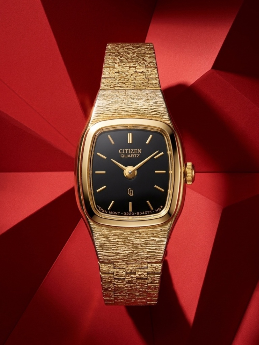 Vintage Gold Citizen Quartz Black Dial Minimalist Watch
